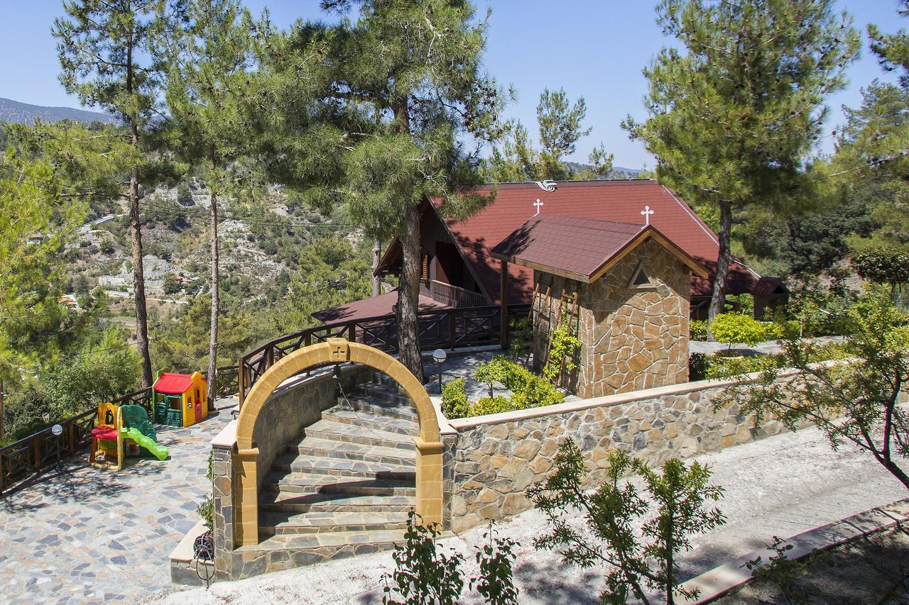 Ricky Chalet Near Troodos Spilia Exterior photo